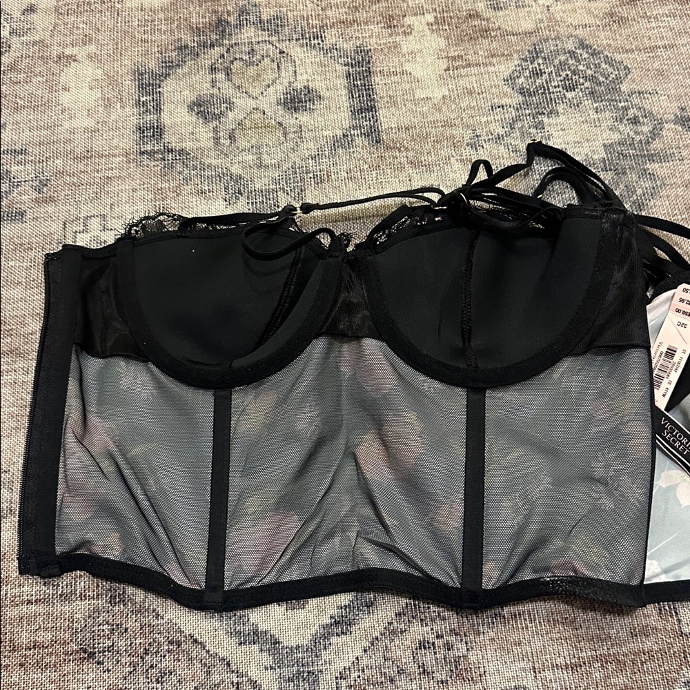 New Victoria’s Secret very sexy Floral Black Bustier Top sz 32c - Picture 7 of 9